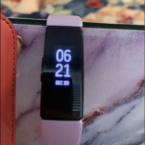 Fitbit inspire HR w/cord small purple